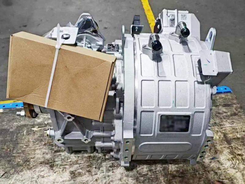 electric bus motor with AMT
